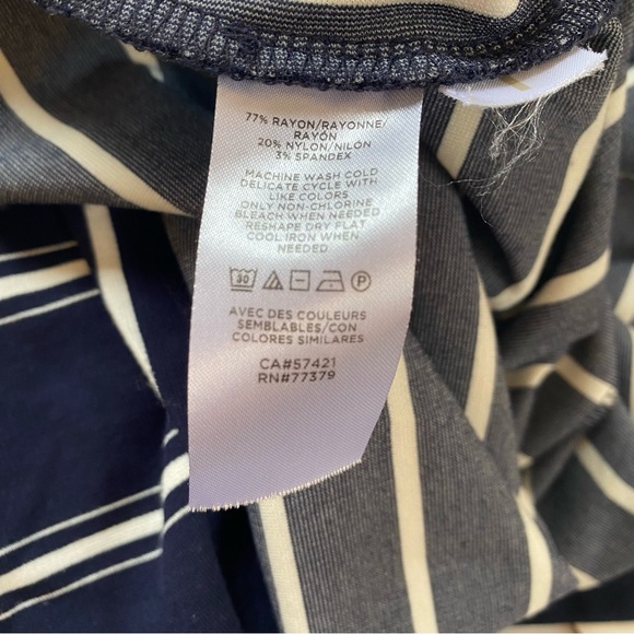 ANN TAYLOR Navy/White Mixed Stripe Wrap Dress SZ XS NEW!! - Picture 4 of 5